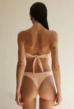 Load image into Gallery viewer, Nervura Square Half Cup Bikini Top - Peach