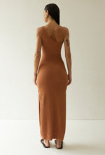 Load image into Gallery viewer, Soft Mule Dress With Nervura Cutouts - Almond