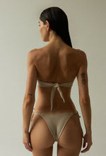 Load image into Gallery viewer, Nervura Square Half Cup Top - Natural