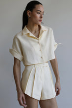 Load image into Gallery viewer, Tailoring Short Drop Sleeve Shirt Top - Creamy Linen