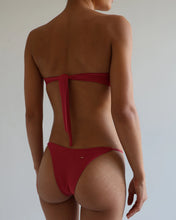 Load image into Gallery viewer, Underwire Square Ribbed Bikini Top - Pomegranate