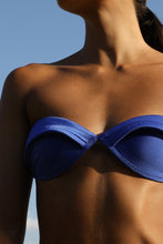 Load image into Gallery viewer, TQC Presponto Ruched Bikini Top - Blue