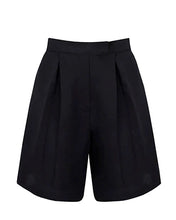 Load image into Gallery viewer, Waistband Detail  Bermuda Shorts Bottom - Black Linen