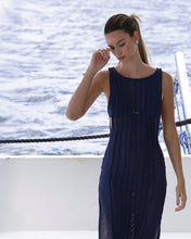 Load image into Gallery viewer, Cut-Out Armhole Stitch Detail Bottom - Navy Blue Knit