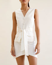 Load image into Gallery viewer, Tailoring Vest Top - Off-White Linen