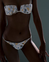 Load image into Gallery viewer, Pleated Bandeau Bikini Top - White Floral Crepe