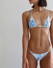 Load image into Gallery viewer, Triangle Bikini Top - Blue Floral