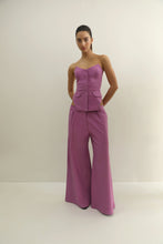 Load image into Gallery viewer, Pantaloon pants with low waist pleats in tailoring - Purple Linen