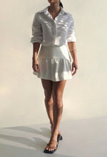 Load image into Gallery viewer, Tailoring Short Pleated Skirt Bottom - Off-White