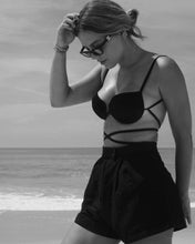 Load image into Gallery viewer, Top Franzido Pala Viés - Black