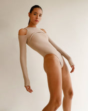 Load image into Gallery viewer, Body Fenda Frontal Viés - Nude