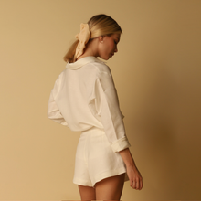 Load image into Gallery viewer, Tailoring Shirt Top - Off-White Linen